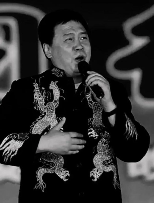 钱龙配资 送别！米东风同志在西安逝世